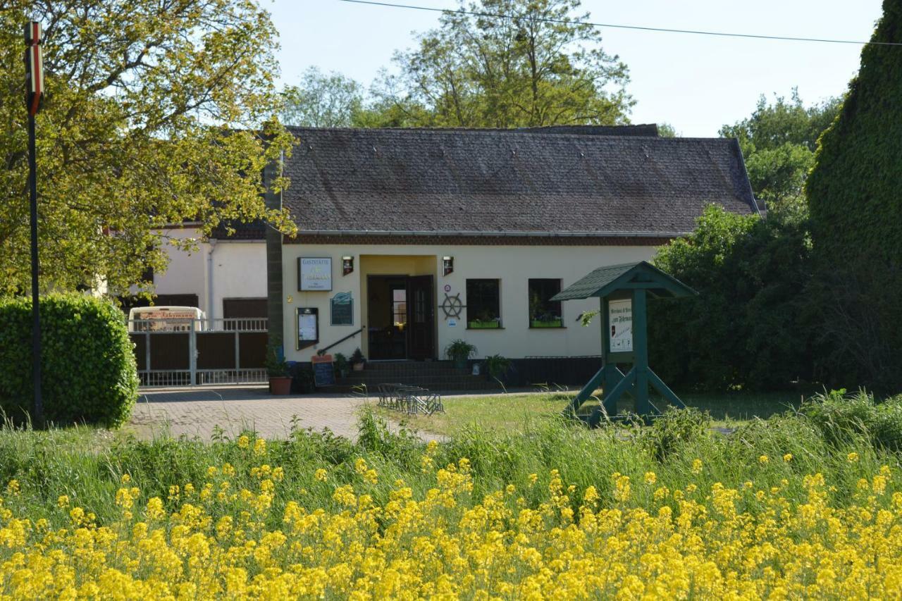 Hotel Gaststatte "Zum Fahrmann" Walternienburg Zewnętrze zdjęcie